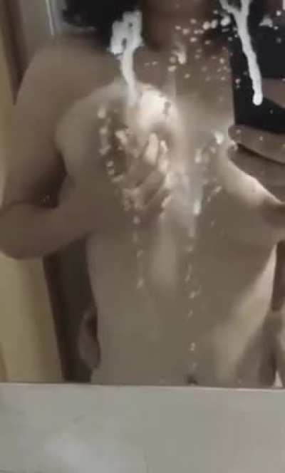 Mirror, Mirror on the Wall, Who's the Juiciest of Them All?