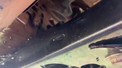 2017 JKU (80k miles) oil leak