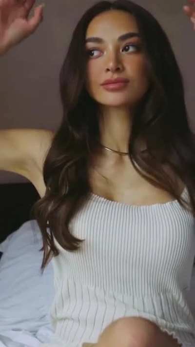 Kylie Verzosa
