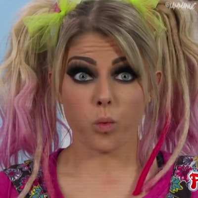 Alexa Bliss Yowie Wowie 😲🖤