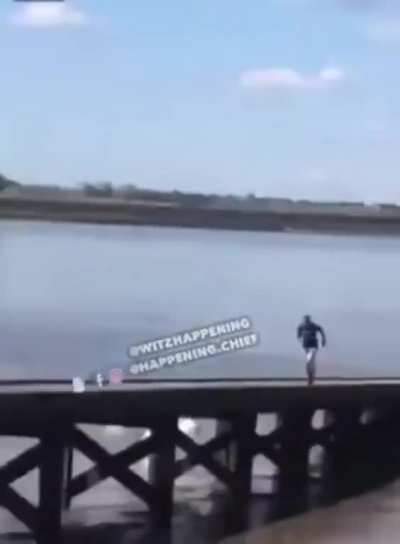 Jogging is now praxis