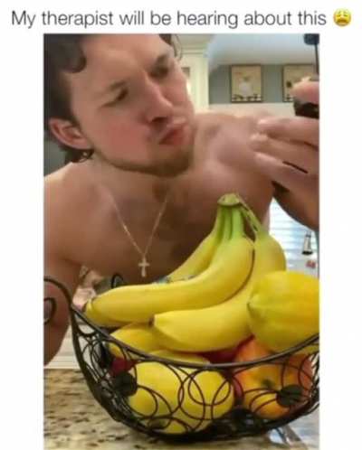 Blursed_banana