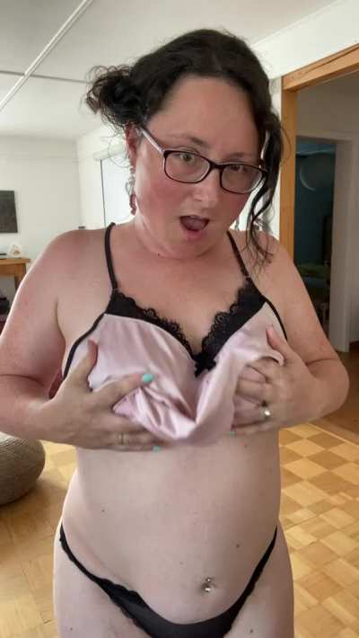 I&rsquo;m probably more chubby than curvy but I hope I can turn you on regardless!