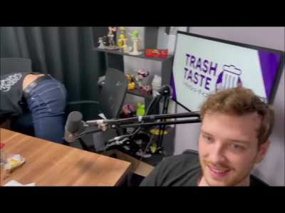Garnt's Exclusive Angle