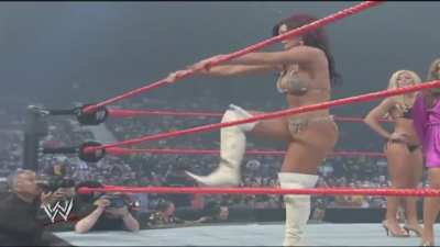 Victoria: RAW Bikini Contest + Lesbian Kiss