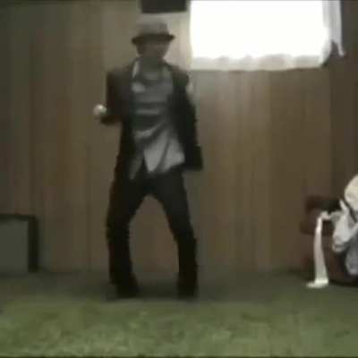 hogriding dance