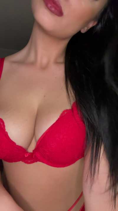 That&rsquo;s what you see when you undress me at work