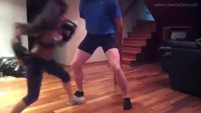 Kickboxing Girl BB