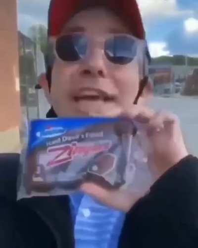 😳