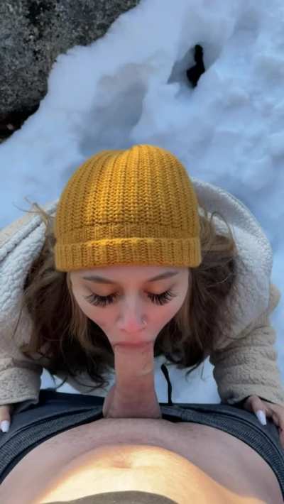 [reddit] &ldquo;ssshhhh bud it&rsquo;s okay&hellip;.nobody is going to see me suck your dick out here, relax&rdquo;
