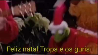 Feliz natal que Deus aben&ccedil;oe a todos 