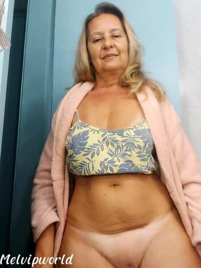 Mom is without panties and ready for you to use me all (51y)