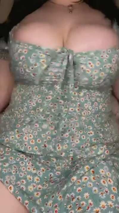 tell me chubby girls don&rsquo;t have the best tits&hellip;