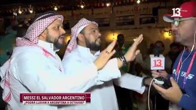 Not sure if it fits here. This was live on Chilean TV.