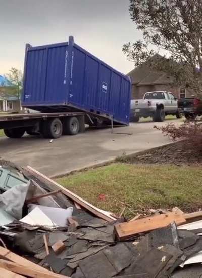 Don&rsquo;t Have A Way To Get &lsquo;Er Off The Trailer? All You Gotta Do Is Just Hold My Beer And Film.