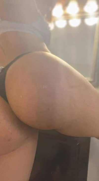 Please put a big cock in