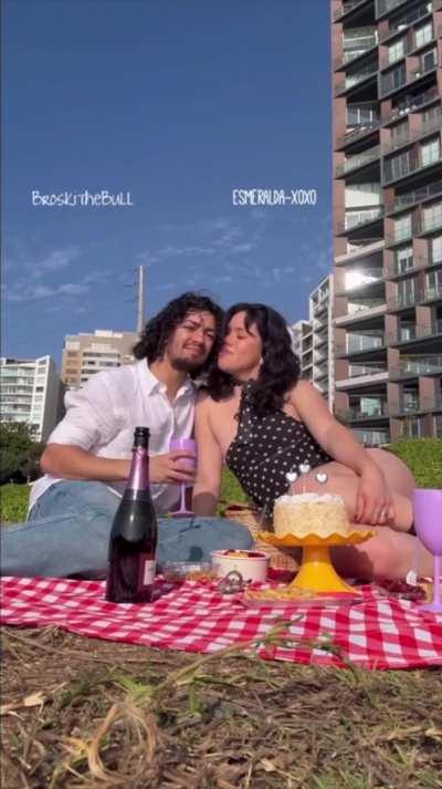 We just celebrated another month together with a cozy picnic, laughs, and love. We weren&rsquo;t sure about sharing our private moments&hellip; but you&rsquo;ve all been so warm we wanted to let you in a little...now that you already know the other side of our life😏 Thanks 
