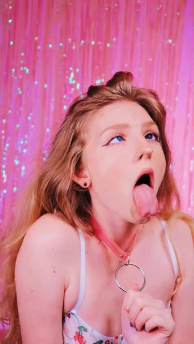 here 4 cummies 🖤