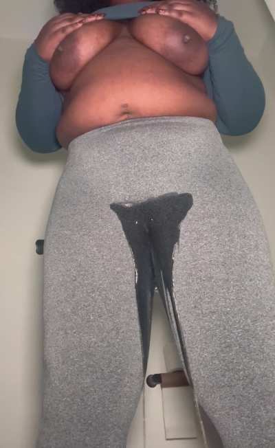 Yoga pants wetting