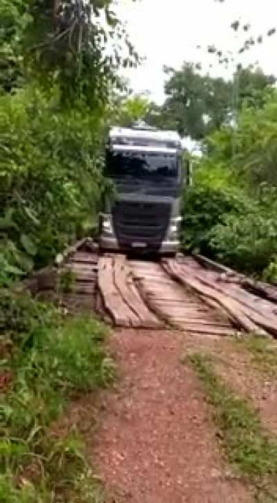 WCGW crossing a shitty bridge