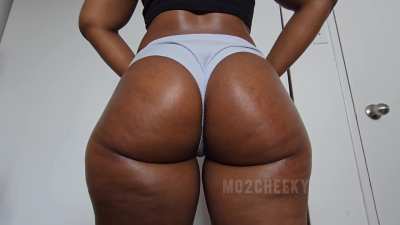 Pear drop booty