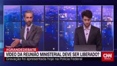 Esss v&iacute;deo &eacute; melhor que muito porn&ocirc; do xvideos.