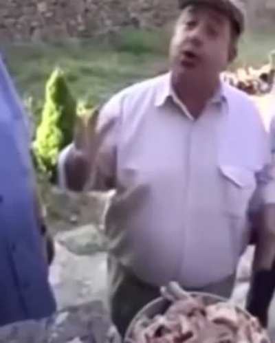 &kappa;&alpha;&iota; &epsilon;&delta;ώ &omicron; &Kappa;ώ&sigma;&tau;&alpha;&sigmaf; έ&beta;&alpha;&lambda;&epsilon; &phi;&omega;&tau;ί&alpha;