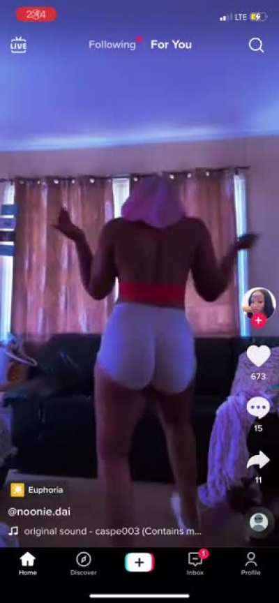 😳