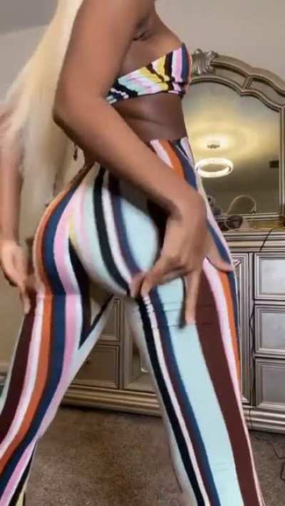 Kik me briicakez