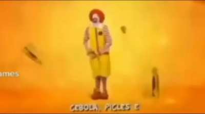 Esse Mc lamche feliz e suspeito 🤔