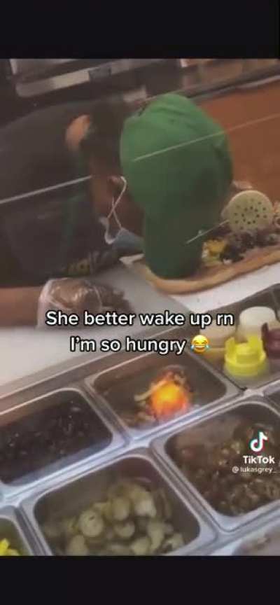 New Subway policy is to make sure you have precisely 500 pieces of oregano ig😳😳