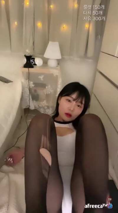 흑발이 (@wngml774) video cut from various broadcasts