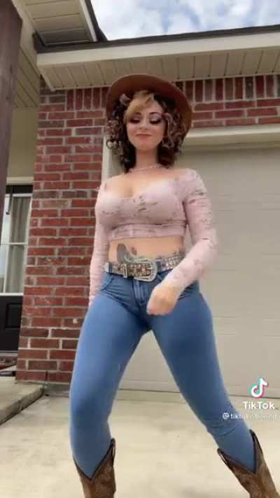 Ride &lsquo;em, cowgirl