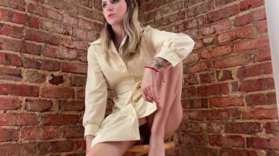 New! Patreon.com/Upskirts - London's "updress" Panty Views - Link in the comments