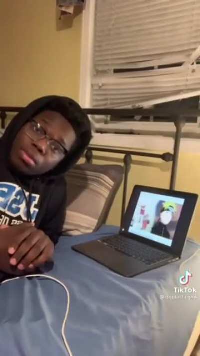 Henry when Jeannie walks in
