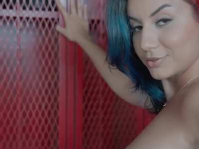 ROXIE SINNER 