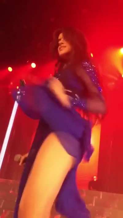 Showing Off