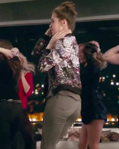Hailee Steinfeld