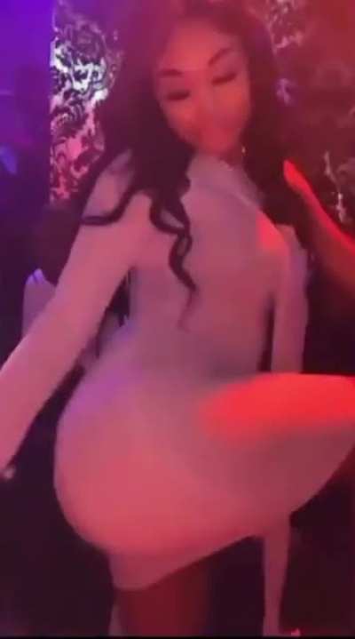 She so bad