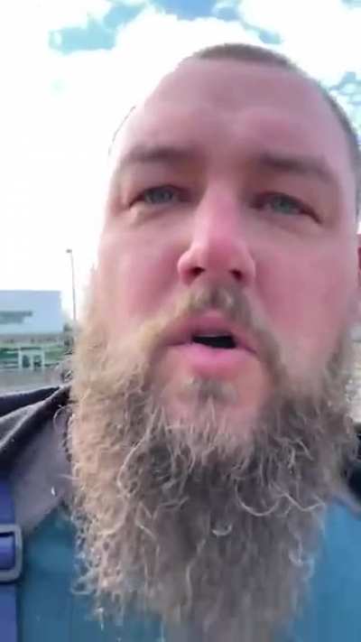 Blatant racist at canadian tire , anyone know this guy ? I bet his coworkers wouldn&rsquo;t appreciate his racist remarks