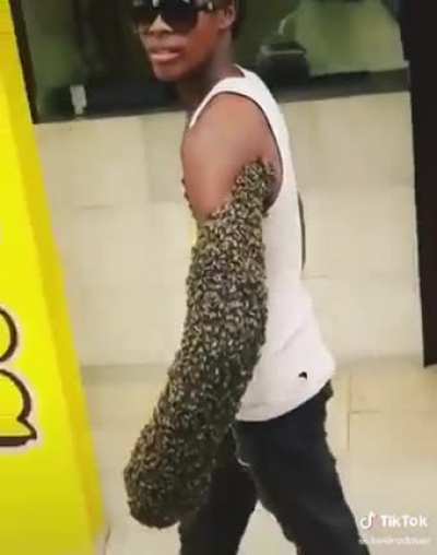 He Has The Queen In His Hand. . . hold his redbull.