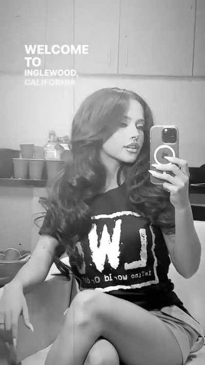 Becky ready to perform at &ldquo;Wrestle Mania&rdquo;