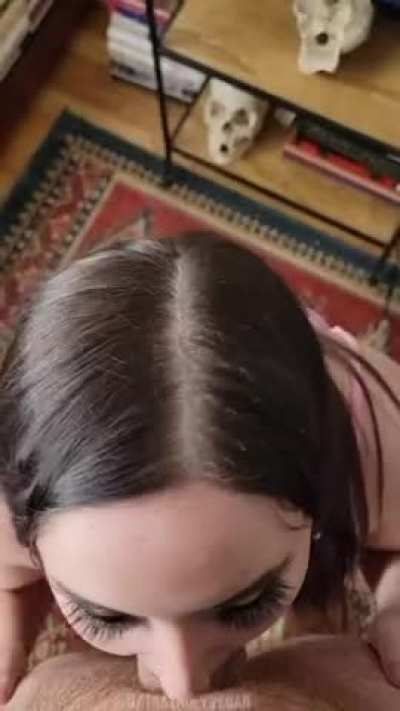 I love sucking dick