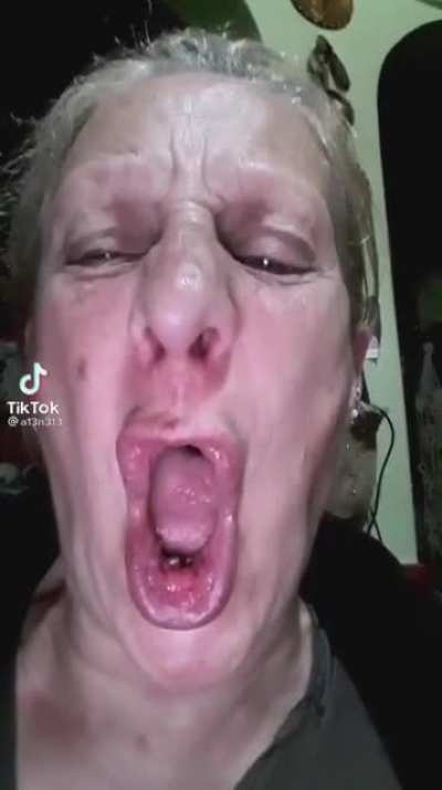 Abuelita Autotune 🥵🤙🤙