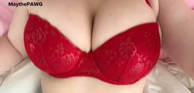 I want to squeeze my tits in between your face