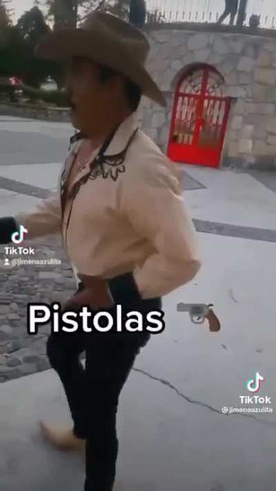 Con esos pasos hasta voy a poder escoger con qui&eacute;n aparearme 😎