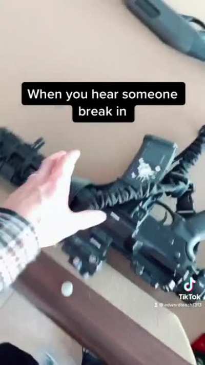 He&rsquo;s gonna shoot something into that robber and it ain&rsquo;t bullets.