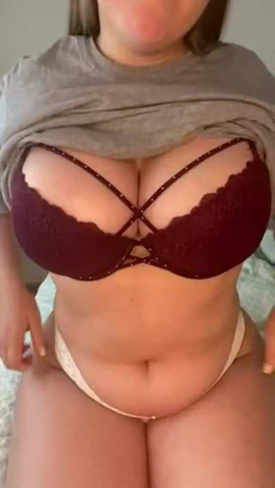 My ex left me because he thought that I got too fat&hellip; Hope I'm appreciated here