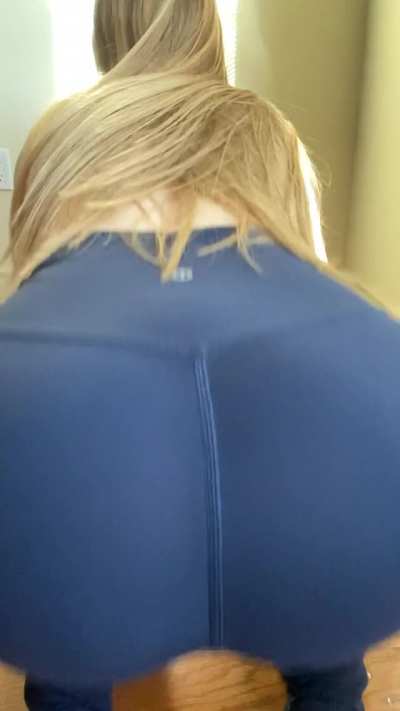 Rear Pussy