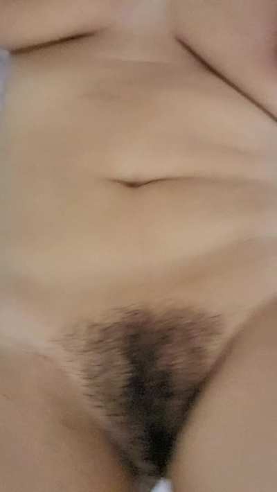 Naked tummy [gif]